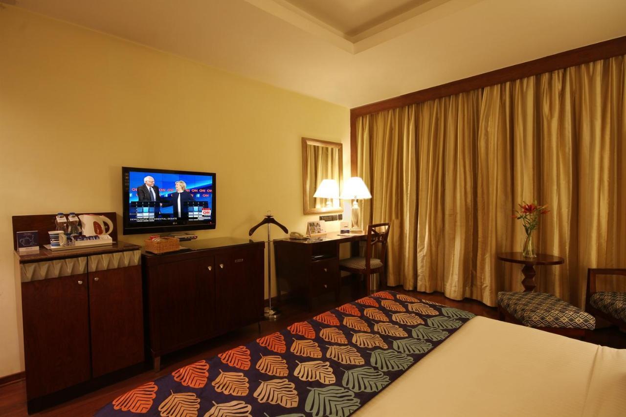 Fortune Select Jp Cosmos, Bengaluru - Member Itc Hotels' Group Buitenkant foto