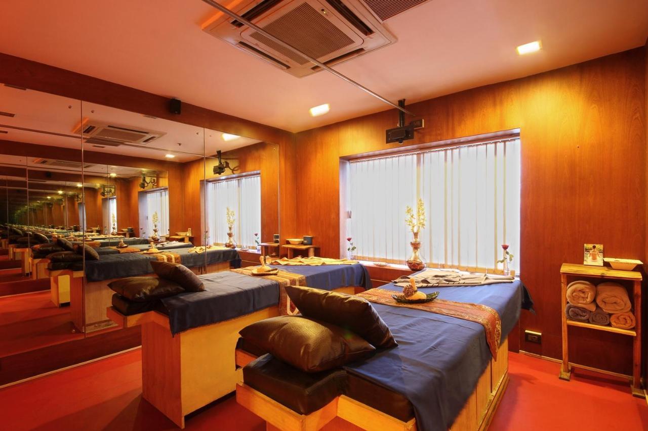 Fortune Select Jp Cosmos, Bengaluru - Member Itc Hotels' Group Buitenkant foto