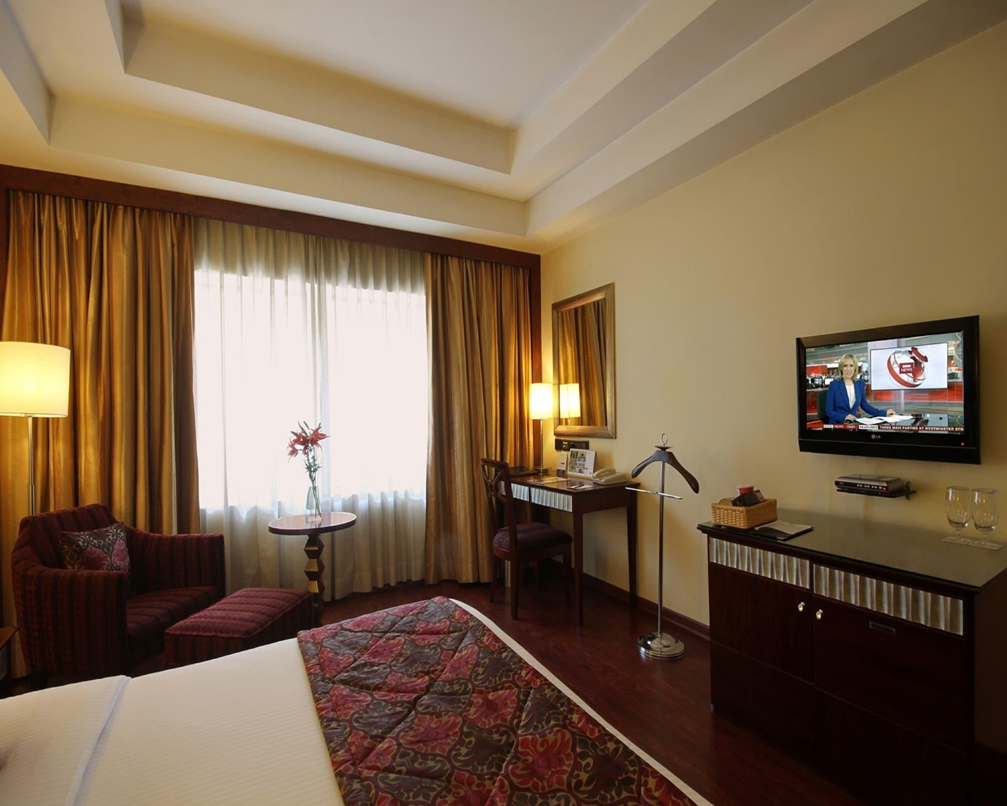 Fortune Select Jp Cosmos, Bengaluru - Member Itc Hotels' Group Buitenkant foto