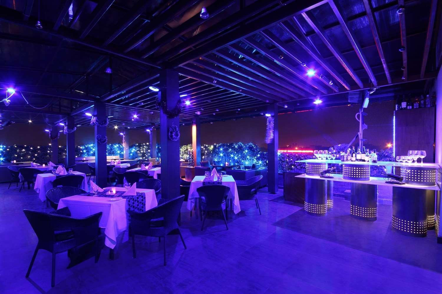 Fortune Select Jp Cosmos, Bengaluru - Member Itc Hotels' Group Buitenkant foto