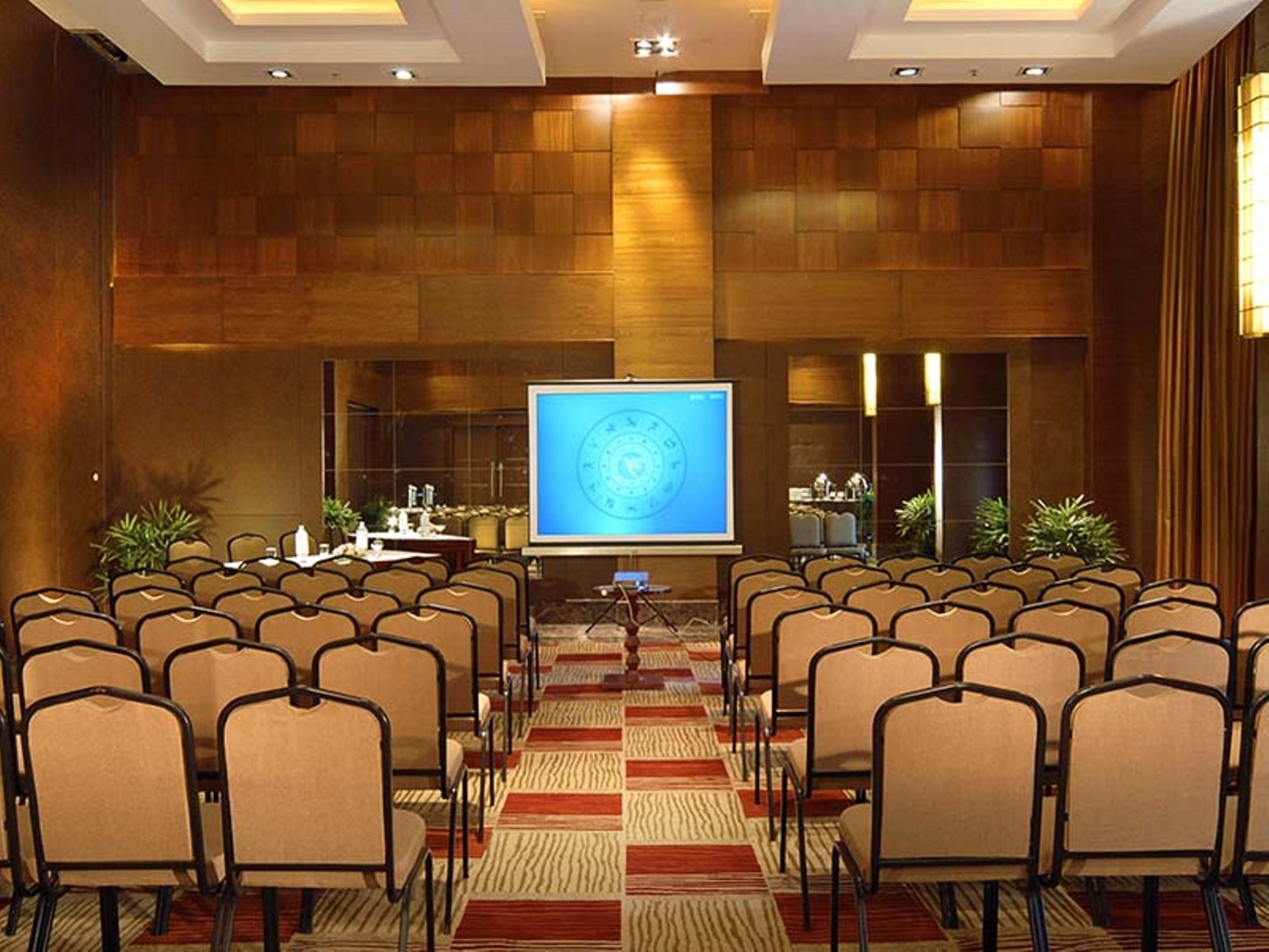 Fortune Select Jp Cosmos, Bengaluru - Member Itc Hotels' Group Buitenkant foto