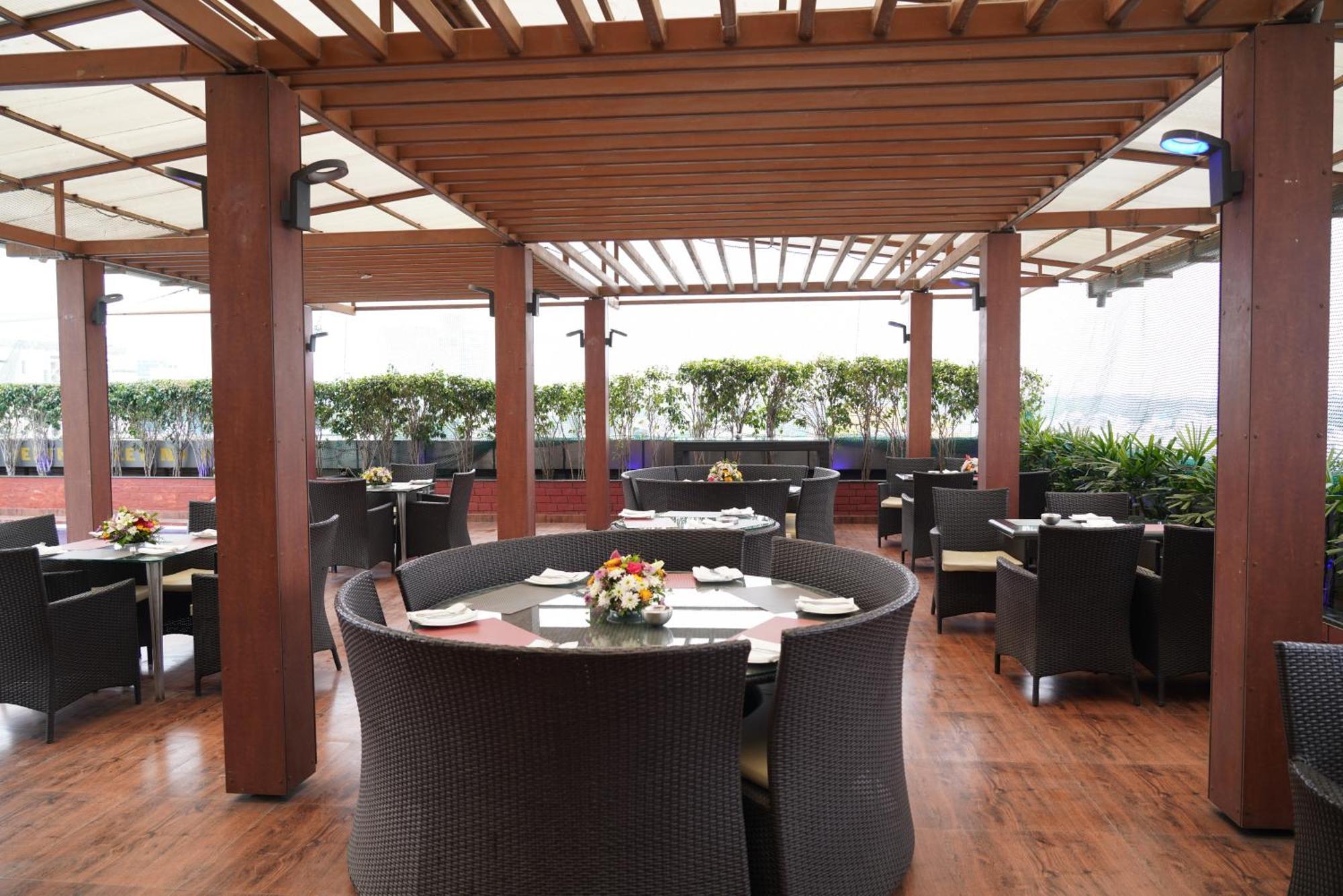 Fortune Select Jp Cosmos, Bengaluru - Member Itc Hotels' Group Buitenkant foto