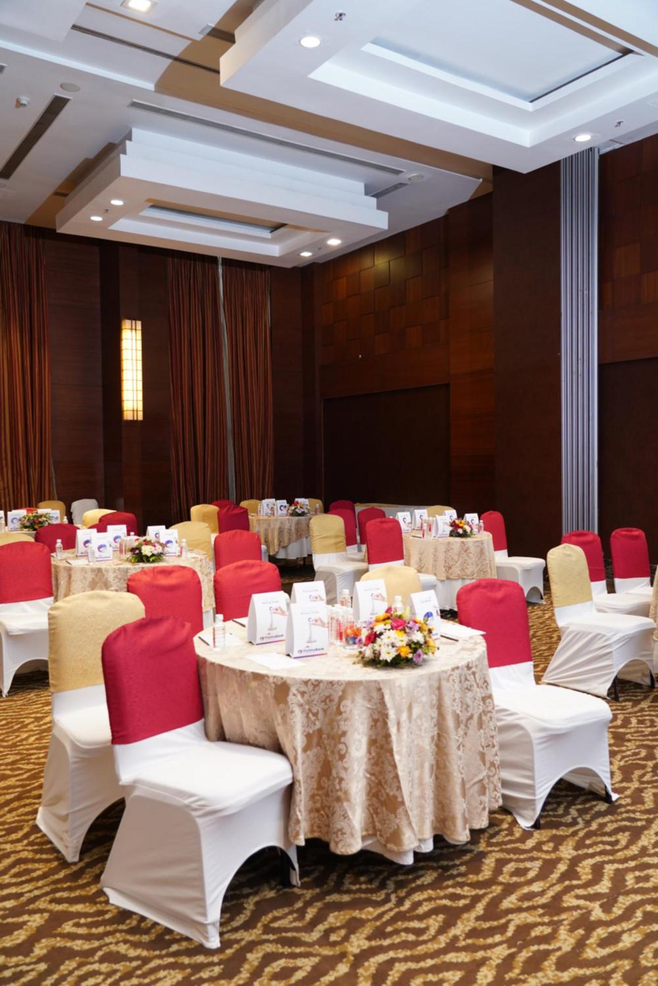 Fortune Select Jp Cosmos, Bengaluru - Member Itc Hotels' Group Buitenkant foto