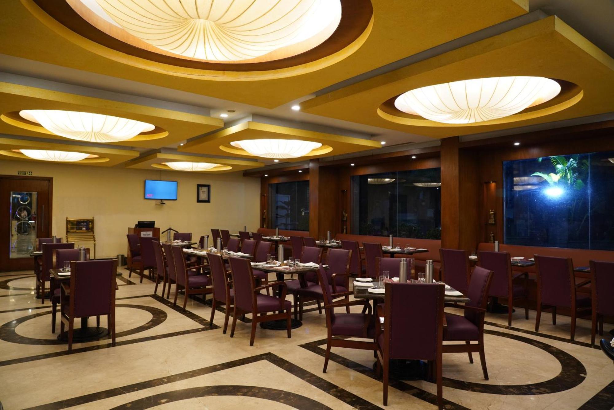 Fortune Select Jp Cosmos, Bengaluru - Member Itc Hotels' Group Buitenkant foto